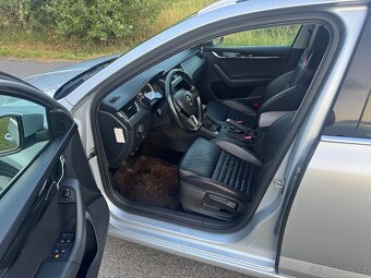 Škoda Octavia 3 2.0TDI 110kW 4x4 RS sedačky - 6