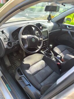 Octavia 2 kombi 1.9 TDI 77kw - 6