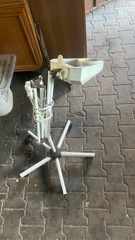 Kosmetické křeslo , židle , lampa - 6