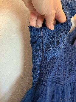 Modré plesové šaty - 6