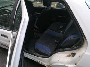 peugeot 106 - 6