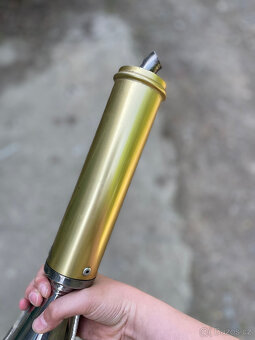 Biturbo laěný výfuk - 6