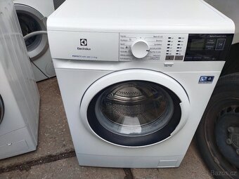 Prodám dig. pračku zn. AEG-7 kg.A+++ ZDARMA DOVEZU--- - 6