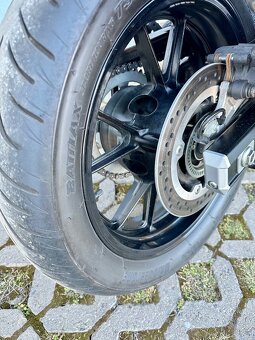Suzuki dl 650 vstrom - 6