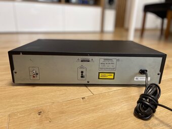 Onkyo DX-7011 - 6
