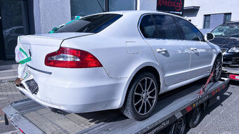 Vůz na náhradní díly Škoda Superb 2 sedan 09 CDVA LRJ LF9E - 6