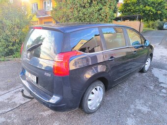 Peugeot 5008 - 6