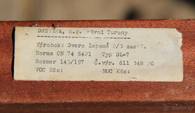 Interiérové dvoukřídlé dřevěné dveře prosklené - 6