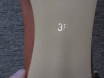 Dámské šněrovací boty - vel. 38. - 6