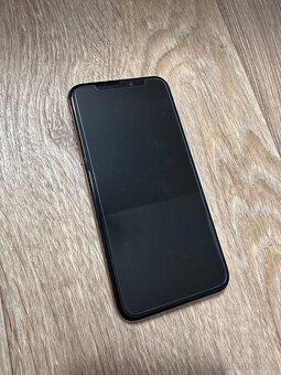 Apple iPhone Xs 256GB Zlatý - 6