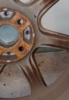 Kola Alutec Spyker 4x100 16" 6,5x16 ET42 - 6