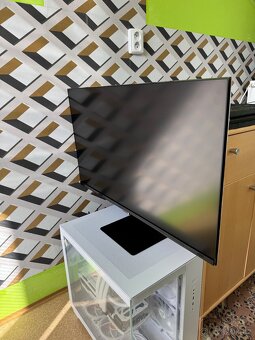 i9-14900K 32gb ddr5 4tb disk rx7900xtx 24gb 32” monitor 4k- - 6
