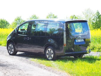Hyundai Staria,4x4,záruka,panorama,spaní, praktická 9m verze - 6