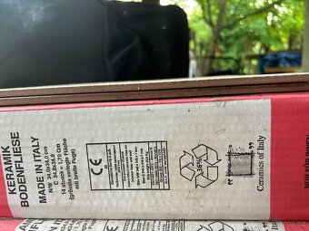 Obklad 90,-/m2 - 6