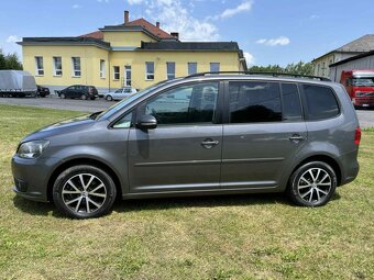 Volkswagen Touran 1.6TDi DSG - 6