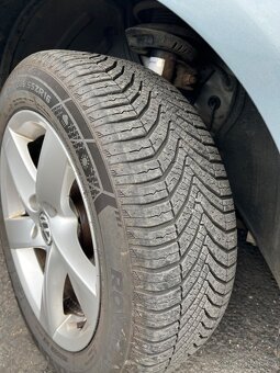 Prodám vw touran 1.9tdi 77kw 7míst - 6