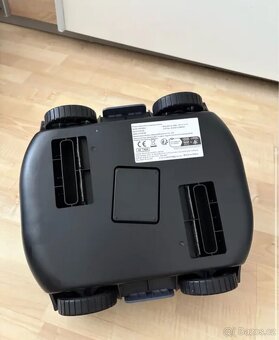 Automatický robotický bazénový vysavač 5200mAh - 6