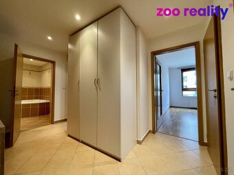 Prodej bytu 2+kk, 59 m2, předzahrádka 56 m2, garážové stání, - 6