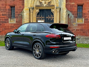 PORSCHE CAYENNE S E-HYBIRD PLATINUM – 416PS – 4x4 - 6