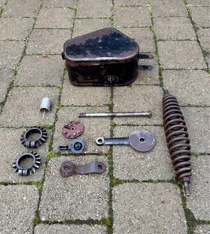 CZ 98 125 175 250 předválečná - díly - 6