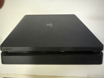 Prodám PlayStation 4 Slim + 5 her (RDR 2, Spyro...) - Top st - 6