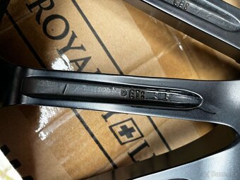 Originální alu kola Motec Tornado Mct9 5x120 R19 - 6