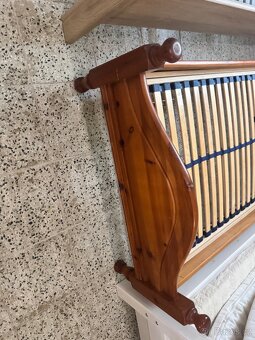 Hezká dřevěná postel-jednolůžko 90x200 komplet - 6