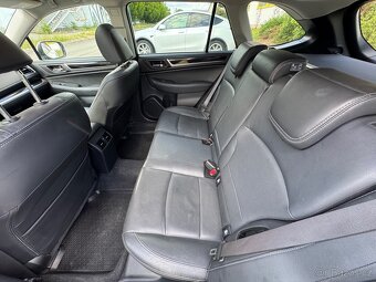Subaru Outback 2.5 4WD Executive Kůže Kamera 198t km - 6
