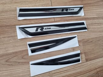 Touran Touareg Rline plaketky na dvere blatniky R line - 6