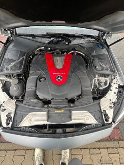 Mercedes benz c43 AMG - 6