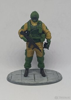 Rozprodávám sbírku figurek a bust - 6