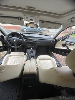 BMW E90 325i automat - 6