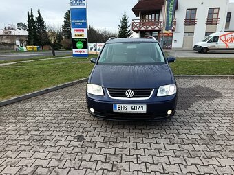 Volkswagen Touran 2.0 TDI - 103 kW -DSG - 7 místní - 6