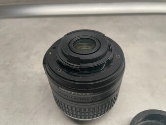 Objektiv Nikon AF-S DX NIKKOR 18-55mm f/3.5-5.6G VR II - 6