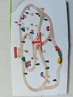 Prodám dřevěné vláčky dvě sady+Lidl vláček na dál. ovládán - 6