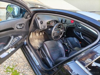 Ford Mondeo Titanium S 2.5T - 6