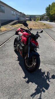 Ducati Streetfighter V4 r.v. 2023 - 6