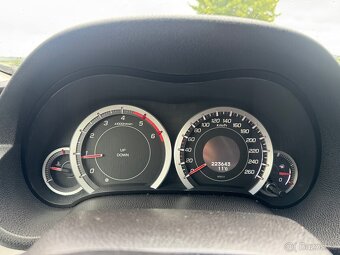 Honda Accord - 6