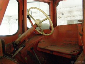 Traktor BELORUS 1969 - 6