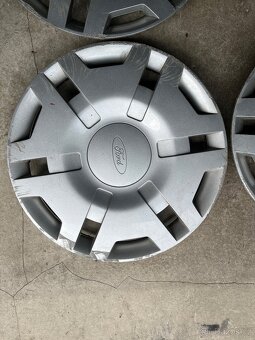 Zimní pneu 175/65 R14 +disky +poklice na Ford Fiesta - 6