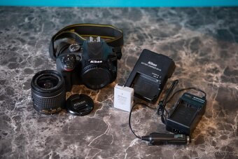 Nikon D3400 s objektivem - 6