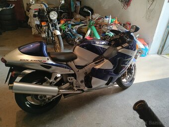 Suzuki GSX 1300 R - 6