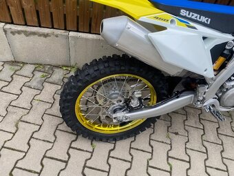 SUZUKI RMZ 450 - 6