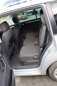 Volkswagen Touran - 6