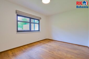Pronájem novostavby bytu 2+kk s terasou a venkovním parkovac - 6
