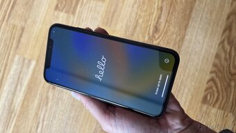 iPhone X - 6