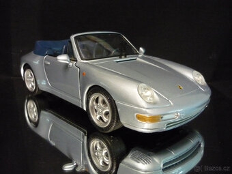 Porsche 911 Carrera Cabriolet Maisto 1/18 - 6