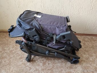 Sourozenecký kočárek - 6