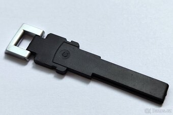 Klíč Volkswagen Passat B6 / B7  Cena za 1 kus = 250kč.  Klíč - 6