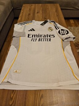 Mbappé #10 - HOME (Player version) REAL MADRID (L,XL) - 6